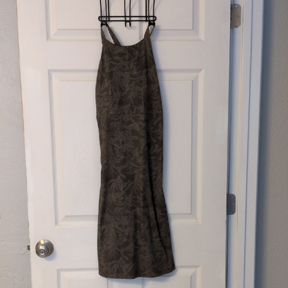 Patagonia Backless Gray Dress